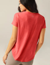 Load image into Gallery viewer, Beyond Yoga - Down Low Tee Coral Glow
